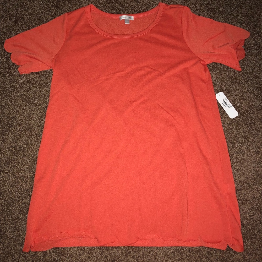 Charming Charlie’s women’s shirt